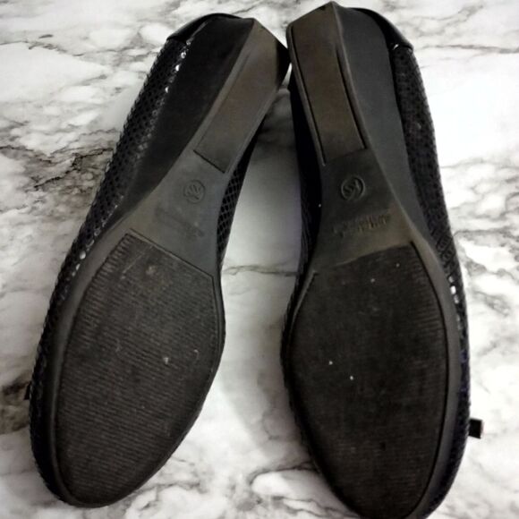 Karen Scott Pippa Low Wedge Heel with Bow Size 7.5M - Picture 8 of 11